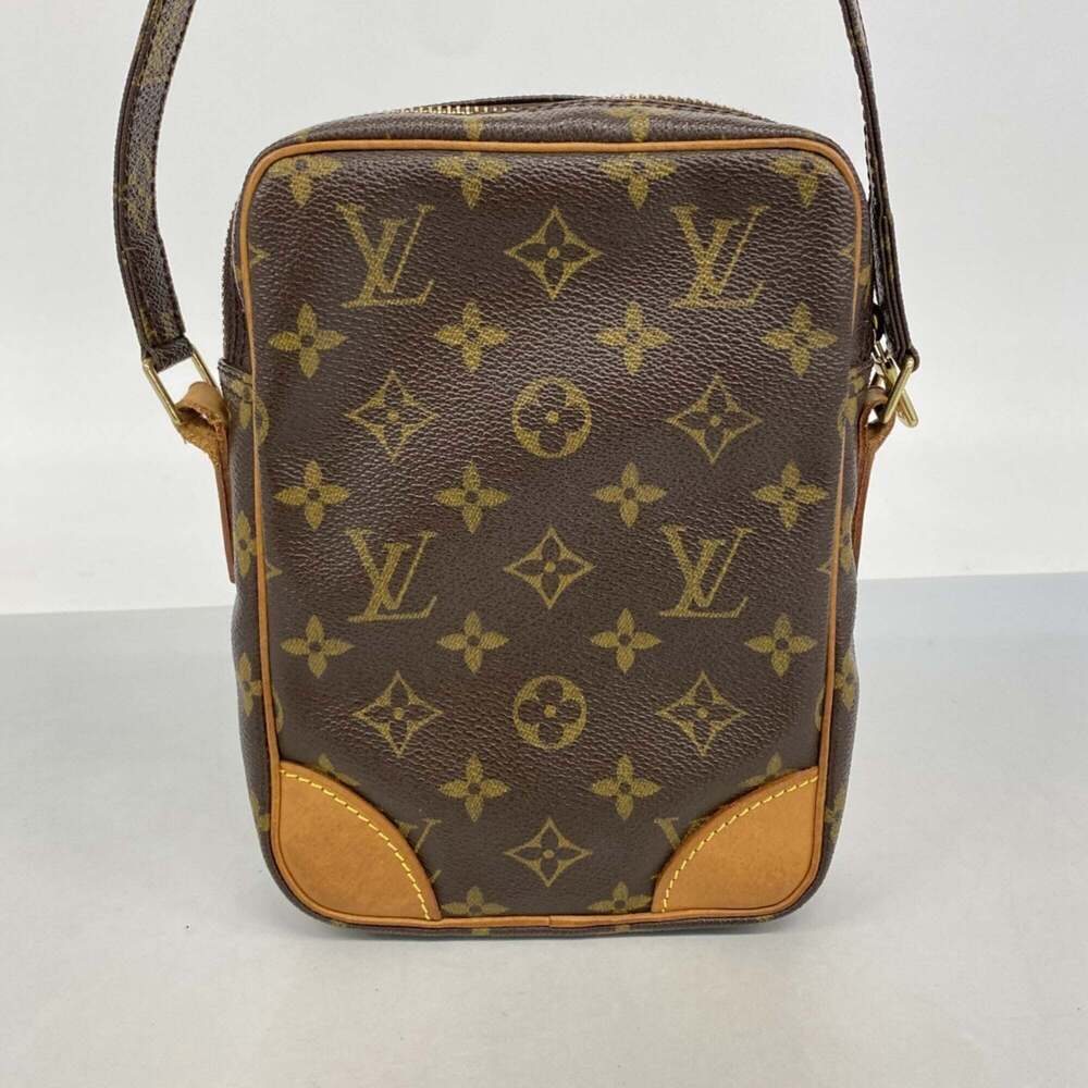 LOUIS VUITTON Brown Monogram Shoulder Bag - Picture 10 of 10